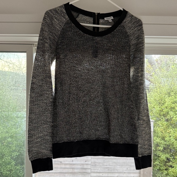 Splendid Sweater - Picture 1 of 4